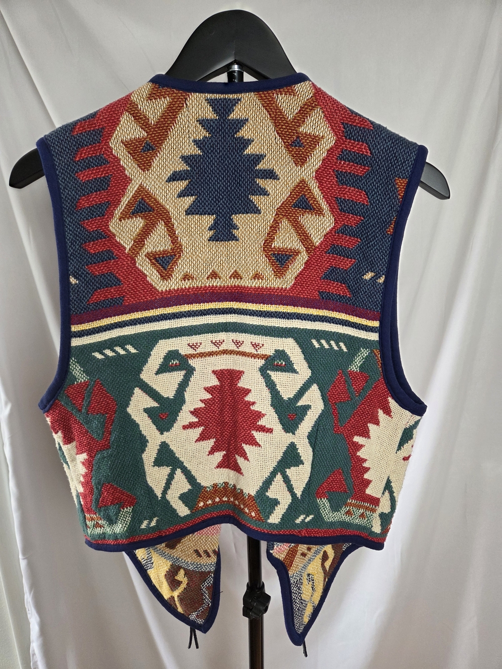 Silverado Red Patterned Southwestern Knit Vest - Picture 3 of 4